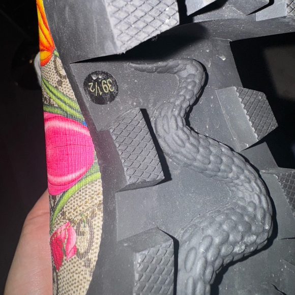 I wore them once , like new - Picture 4 of 4